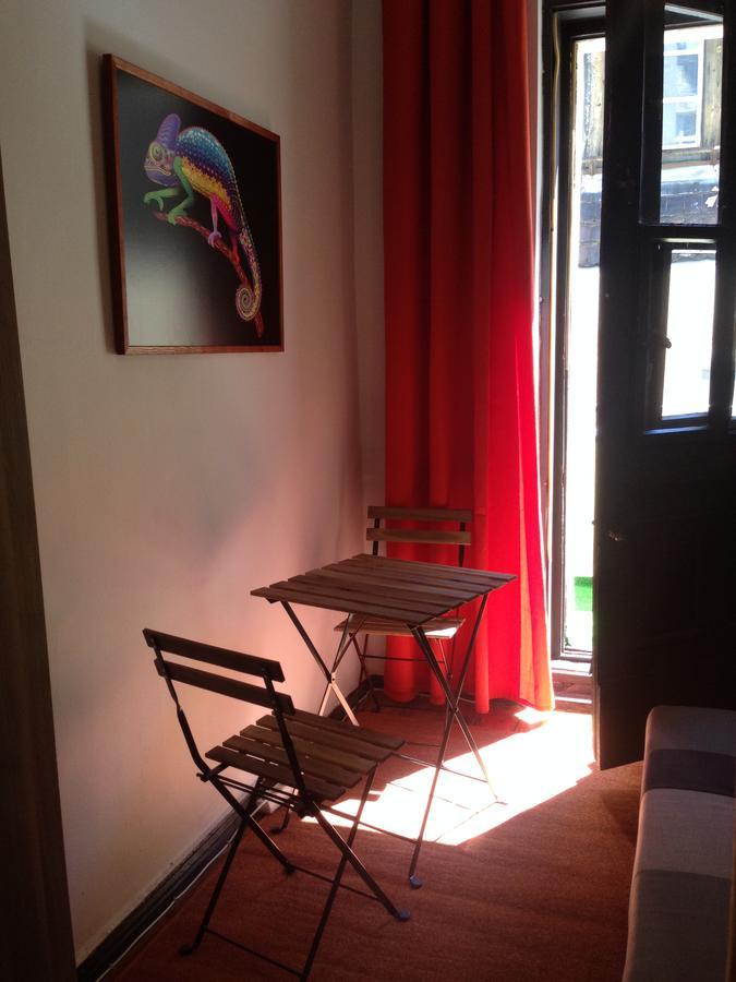 Frolic Goats Hostel 波兹南 外观 照片