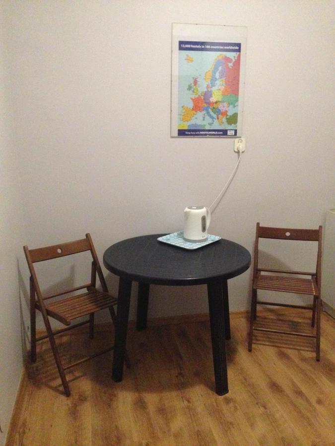 Frolic Goats Hostel 波兹南 外观 照片