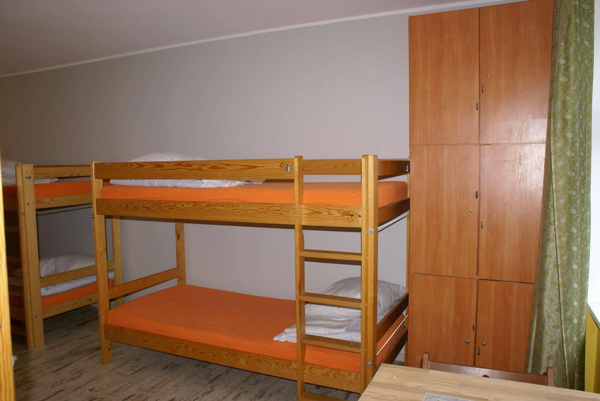 Frolic Goats Hostel 波兹南 外观 照片