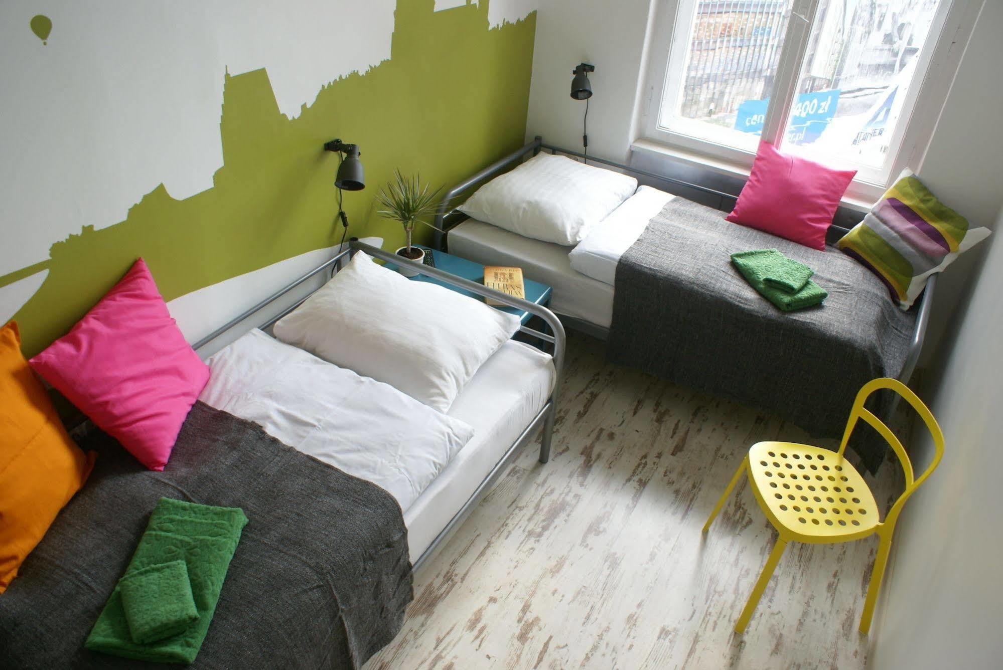 Frolic Goats Hostel 波兹南 外观 照片