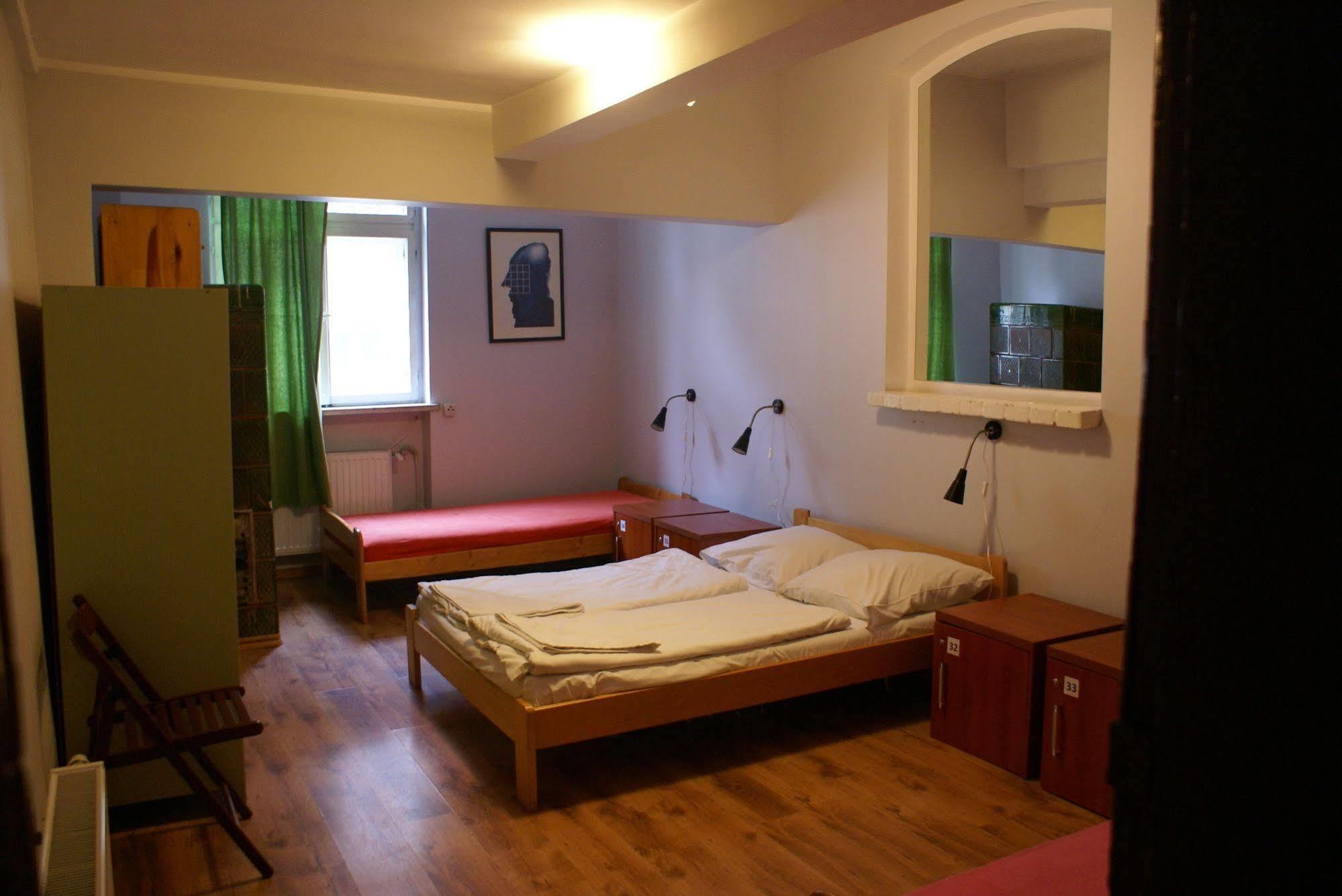Frolic Goats Hostel 波兹南 外观 照片